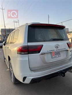 تويوتا لاندكروزر